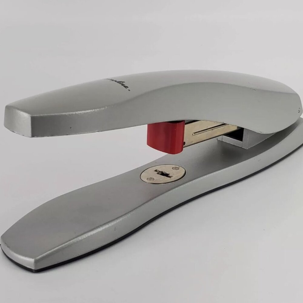 Swingline High Capacity Desktop Stapler